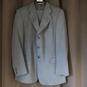 Italian virgin wool suit NEW